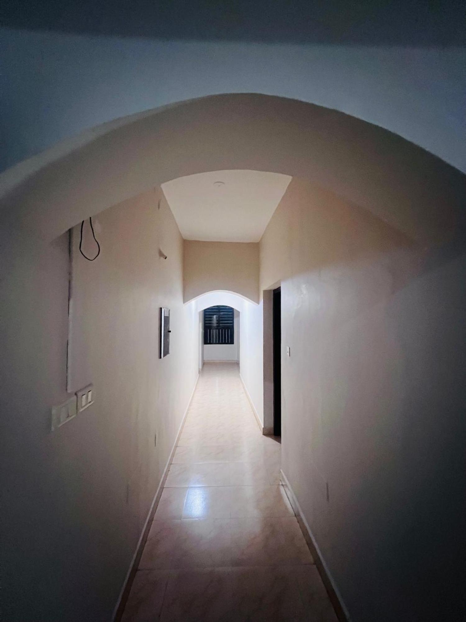 Hotel Sunday - Townhouse Club Airport Trivandrum Thiruvananthapuram Extérieur photo