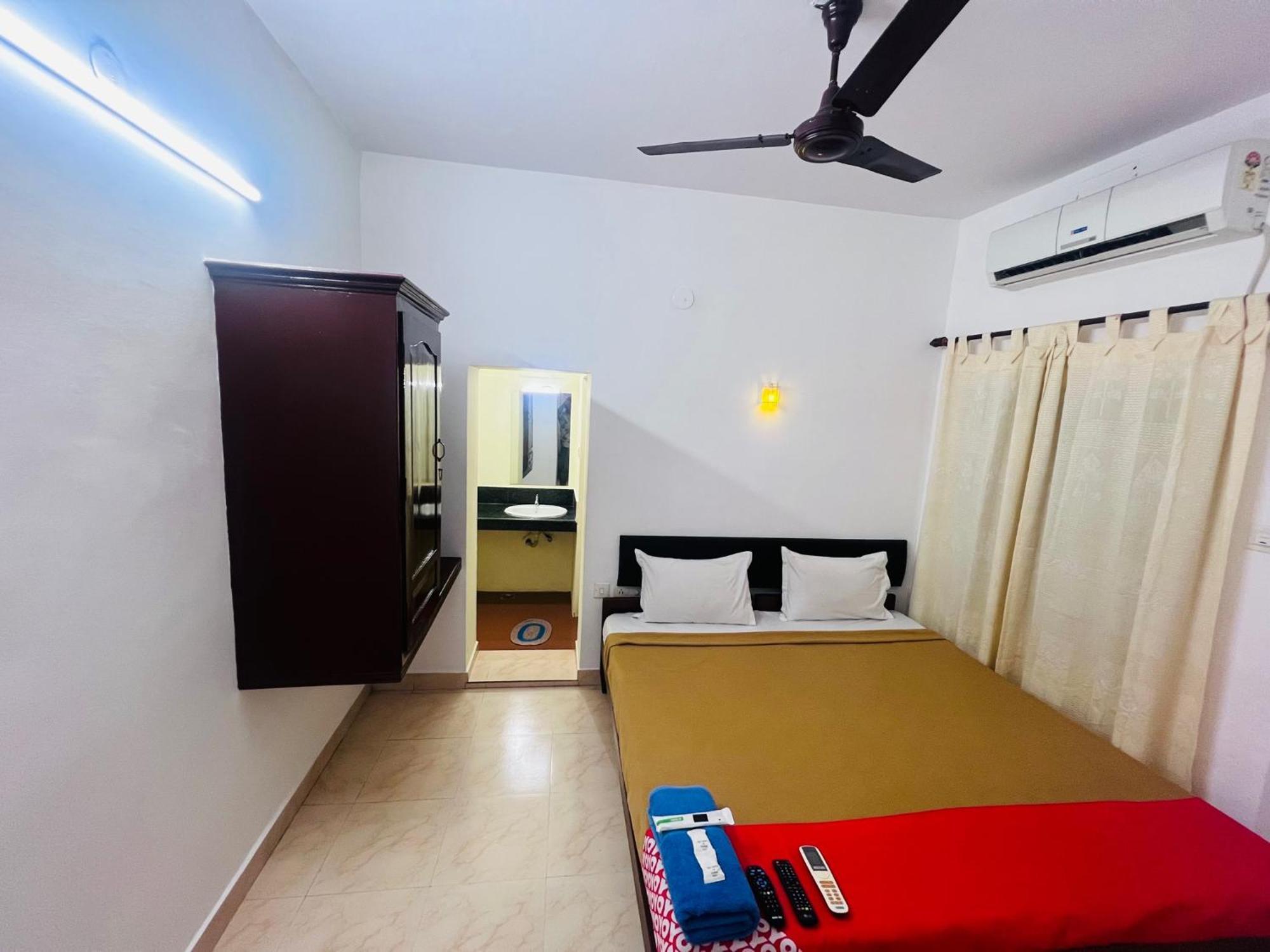 Hotel Sunday - Townhouse Club Airport Trivandrum Thiruvananthapuram Extérieur photo